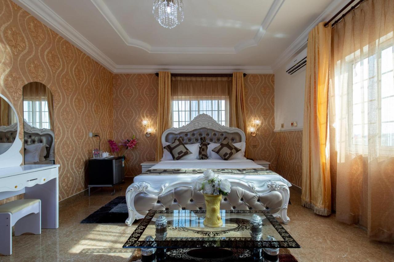 Ag Hotel And Suites Ogbodjo Exterior photo