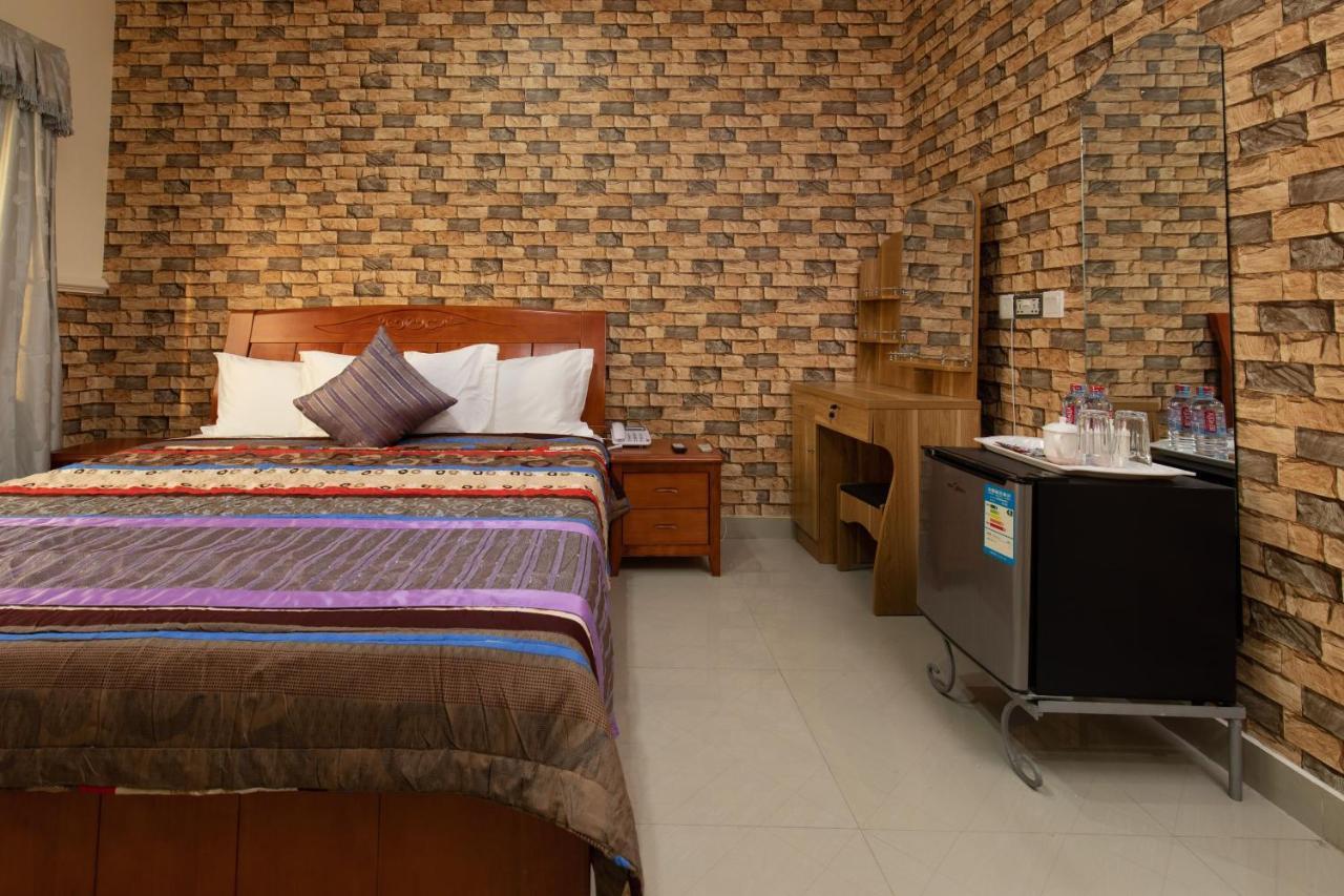 Ag Hotel And Suites Ogbodjo Exterior photo