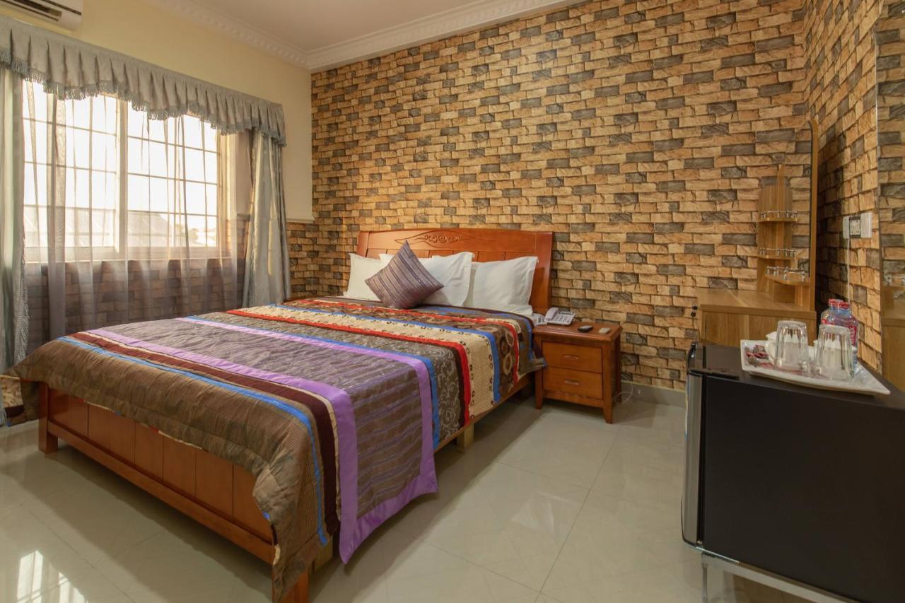 Ag Hotel And Suites Ogbodjo Exterior photo