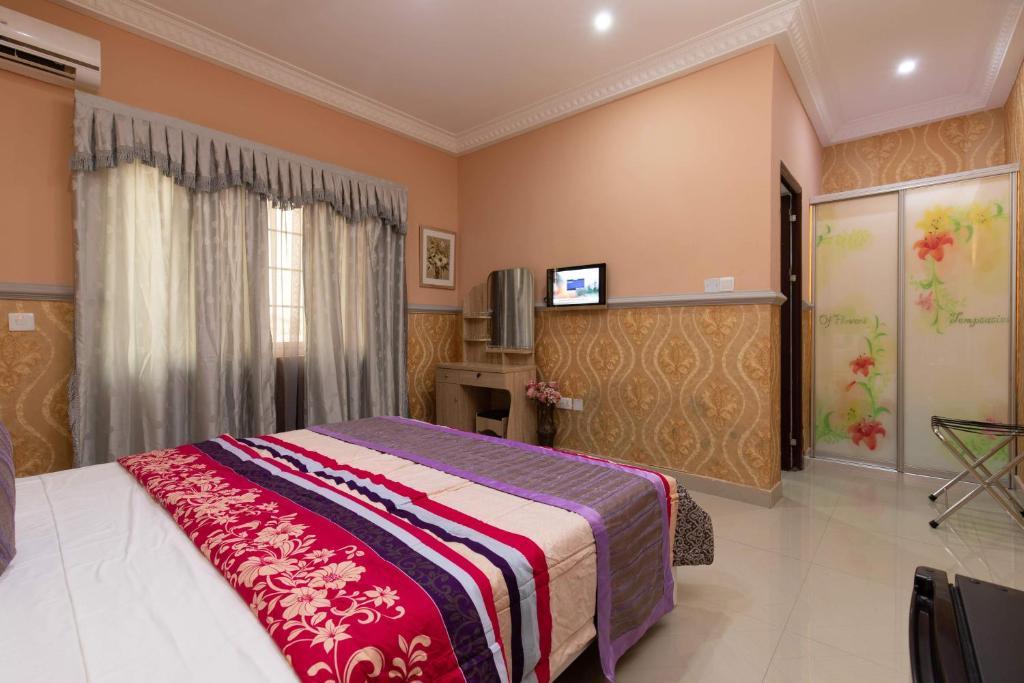 Ag Hotel And Suites Ogbodjo Exterior photo